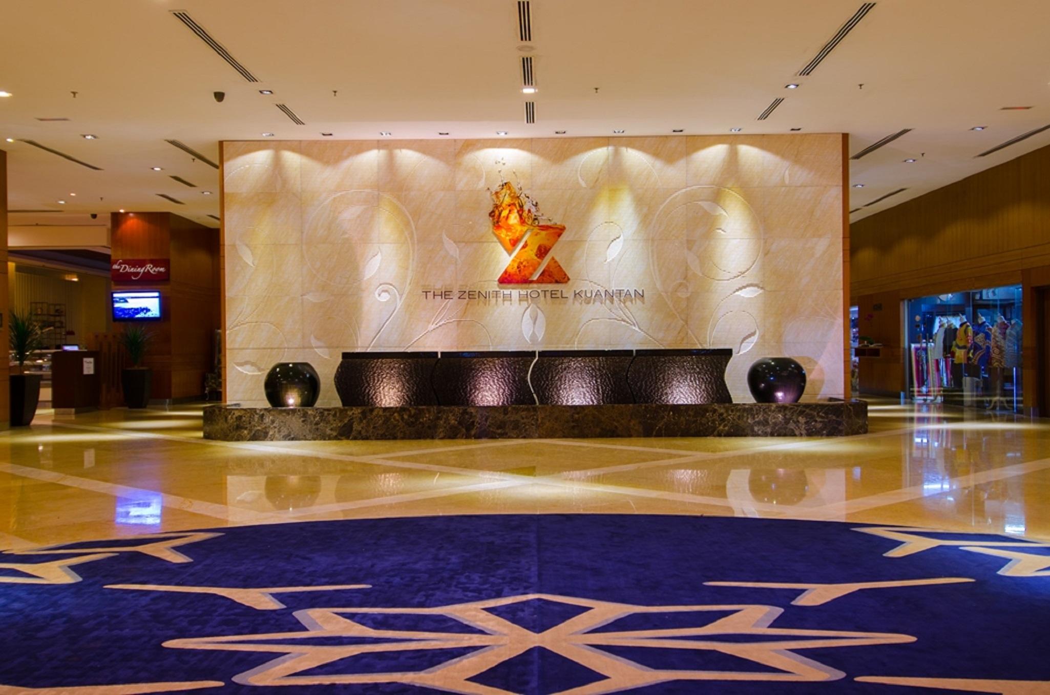 Zenith Hotel Kuantan Extérieur photo The lobby of the hotel