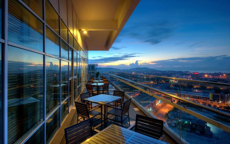 Zenith Hotel Kuantan Extérieur photo View from the 26th floor
