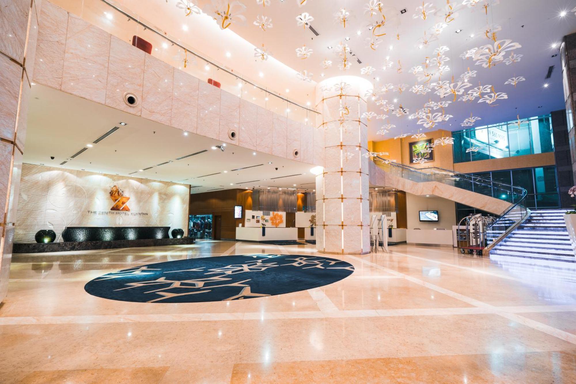 Zenith Hotel Kuantan Extérieur photo Lobby