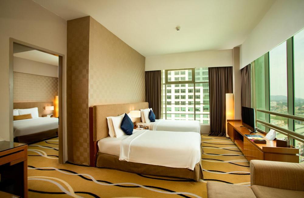 Zenith Hotel Kuantan Extérieur photo Deluxe Suite