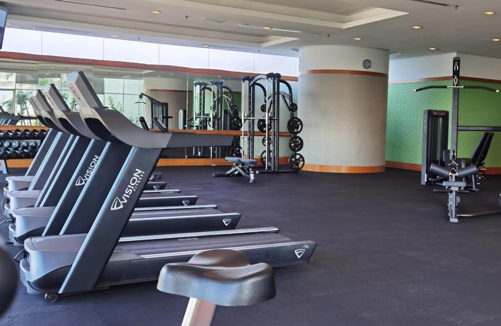 Zenith Hotel Kuantan Extérieur photo The gym at the hotel